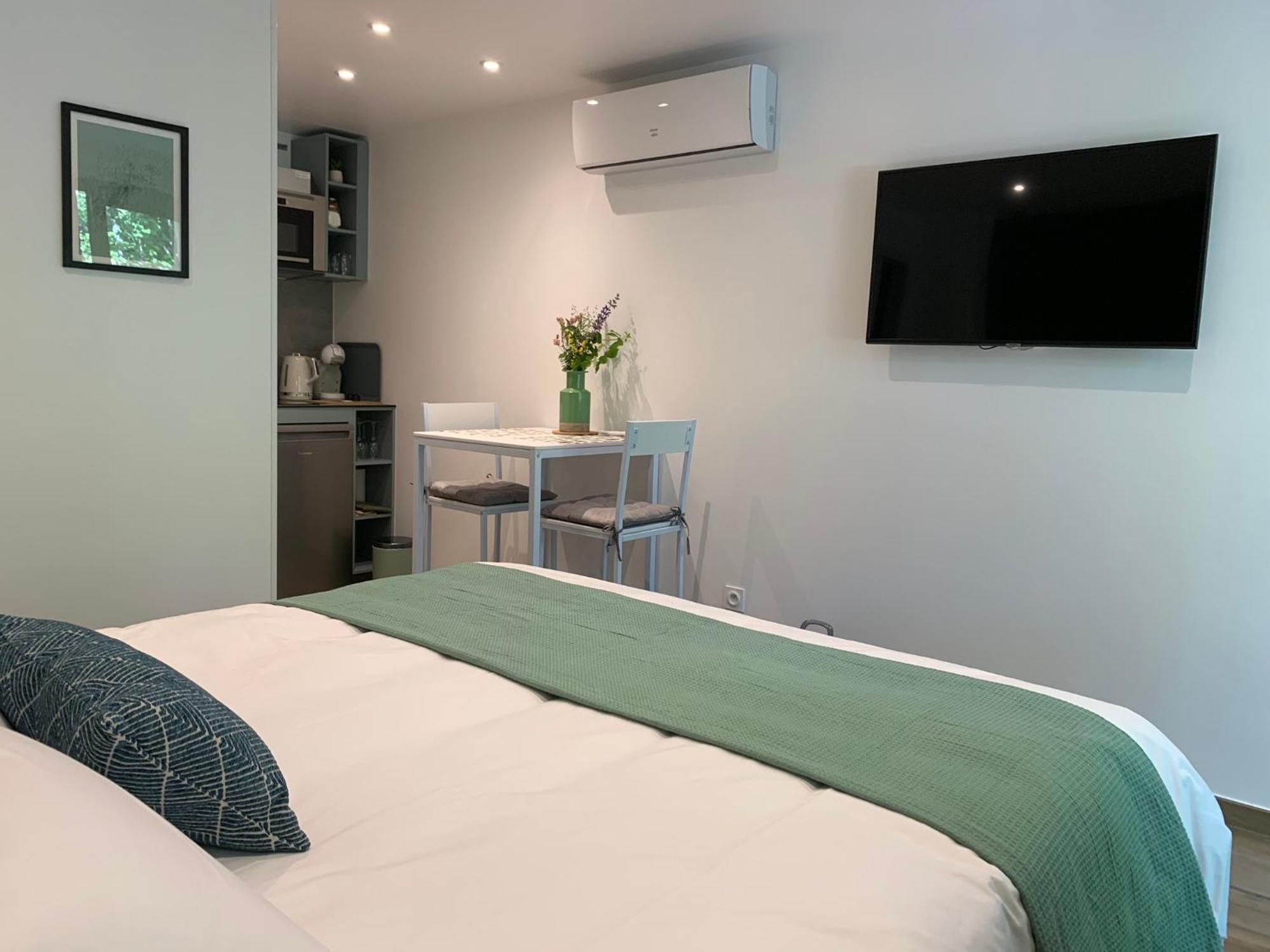 Une Pause au Vert Studio 2 personnes Chateauvieux  Zimmer foto